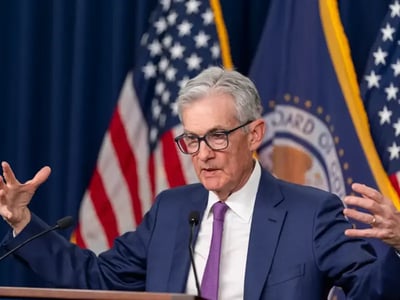 باول يفتح الباب أمام خفض الفائدة في سبتمبر والأسواق تستجيب بحذر